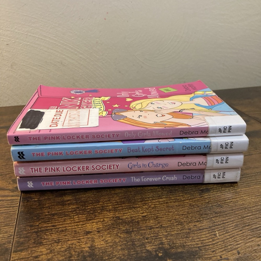 The Pink Locker Society Complete Book Series 1-4 Debra Moffitt‎